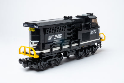 Norfolk Southern Freight Locomotive (GE ET44AC) Instructions